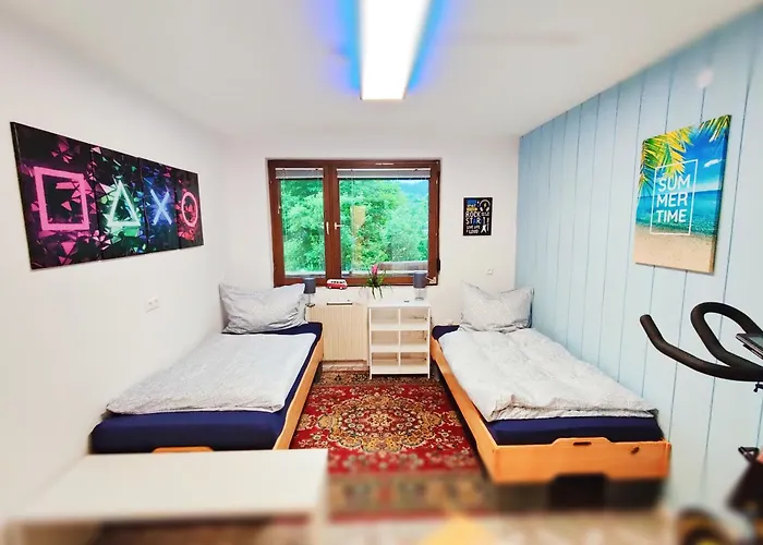 Wellness- Hottub & Sauna- Pet Friendly- Hiking דירה *