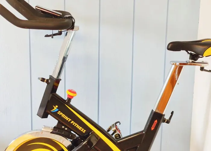 Wellness- Hottub & Sauna- Pet Friendly- Hiking